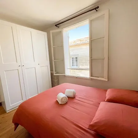 Maison 150m 4 Chambres, Baignoire, Jardinet Casa de Férias *