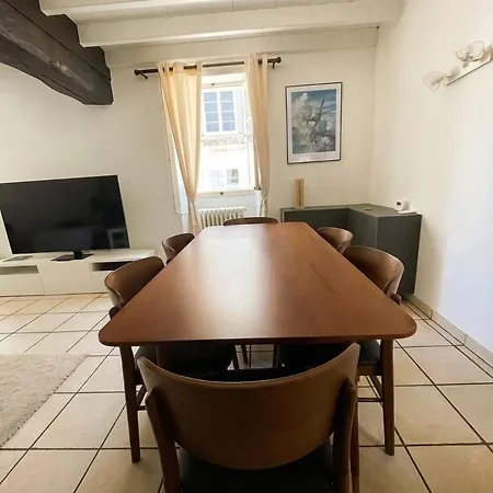 度假居 Maison 150m 4 Chambres, Baignoire, Jardinet *